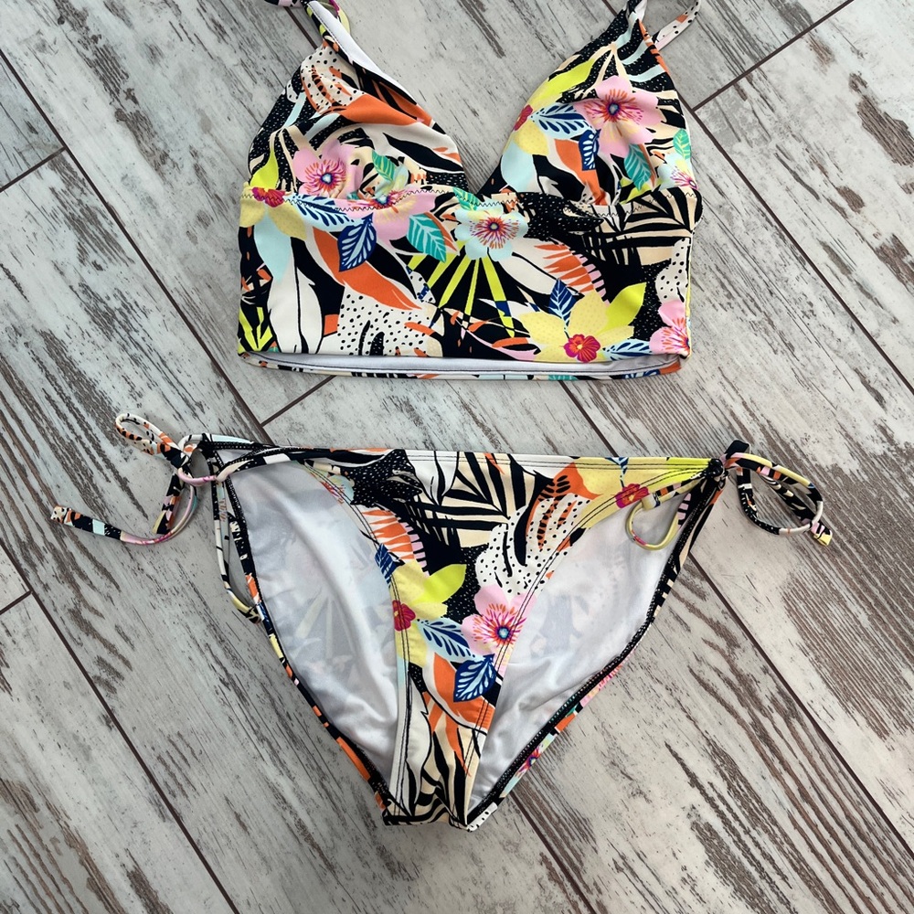 🌸 Old Navy Women’s Floral Bikini Set – Size Small | Adjustable Ties